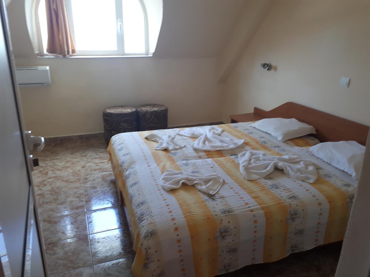 Hotel Palace Kranevo Luaran gambar
